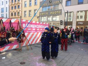 2017 08 15 18 47-096